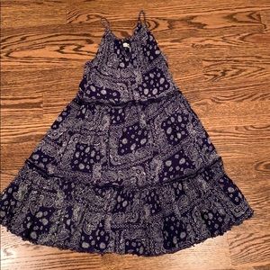 Tucker & Tate navy and white dress L(10/12)